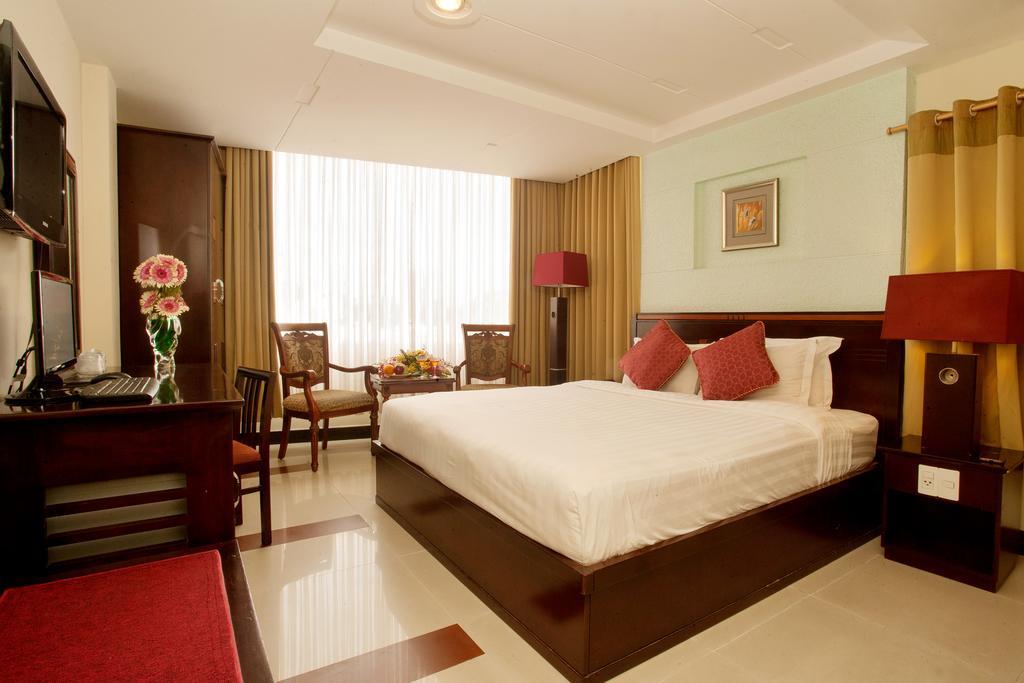 Lien An Sai Gon Hotel Ho Chi Minh-staden Exteriör bild